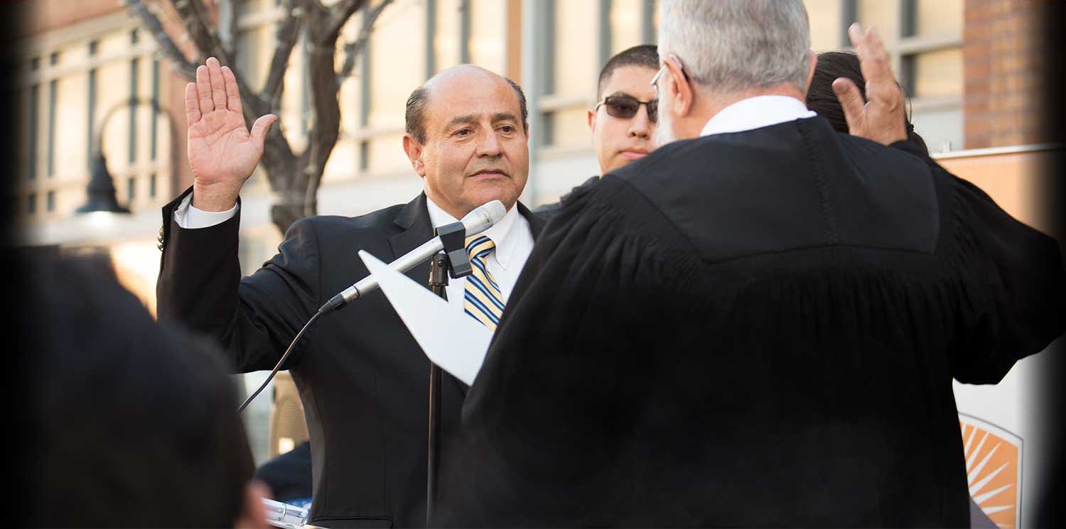 Picture of Congressman Correa swearing in